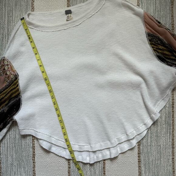 We The Free Blossom White Long Printed Balloon Sleeves Boho Oversized Top XS - Picture 7 of 10